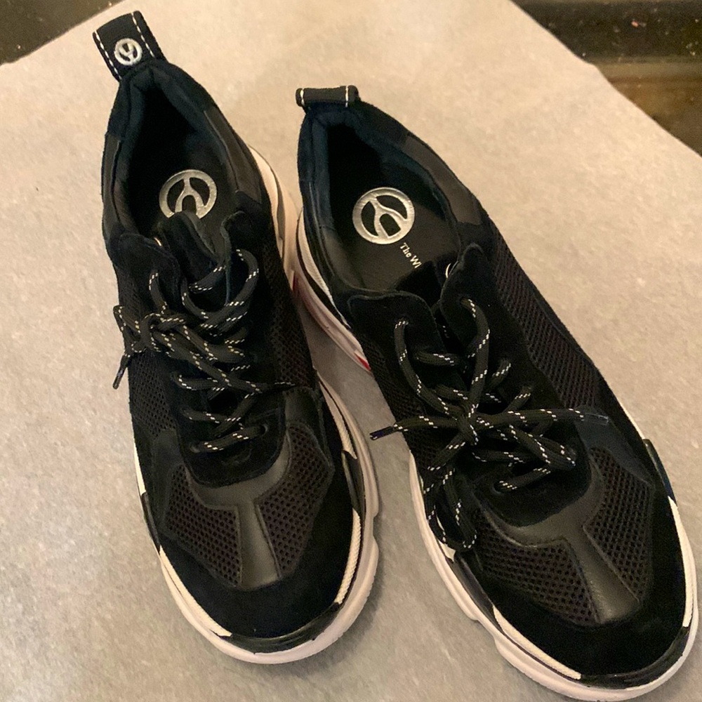 New wishbone sneakers